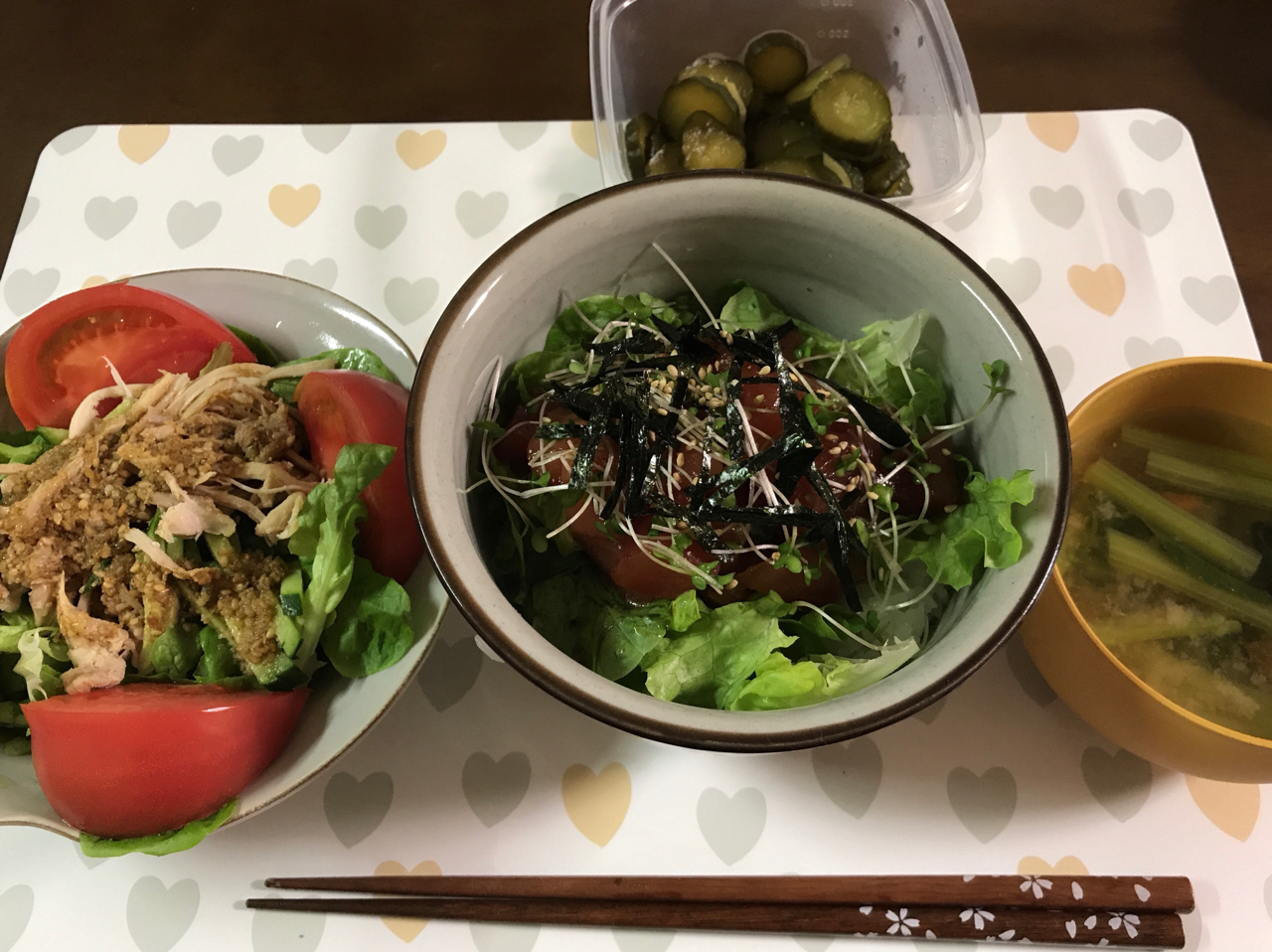 マロルパガッチャンが投稿したフォト 昨日の夜ご飯 マグロのユッケ丼 棒棒鶏٩ W و 18 06 26 18 13 12 Limia リミア