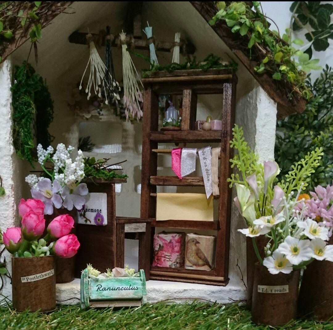 Rudyが投稿したフォト 1 12サイズの小さなお花屋さんです お店の梁には ドライ 19 01 15 17 17 33 Limia リミア