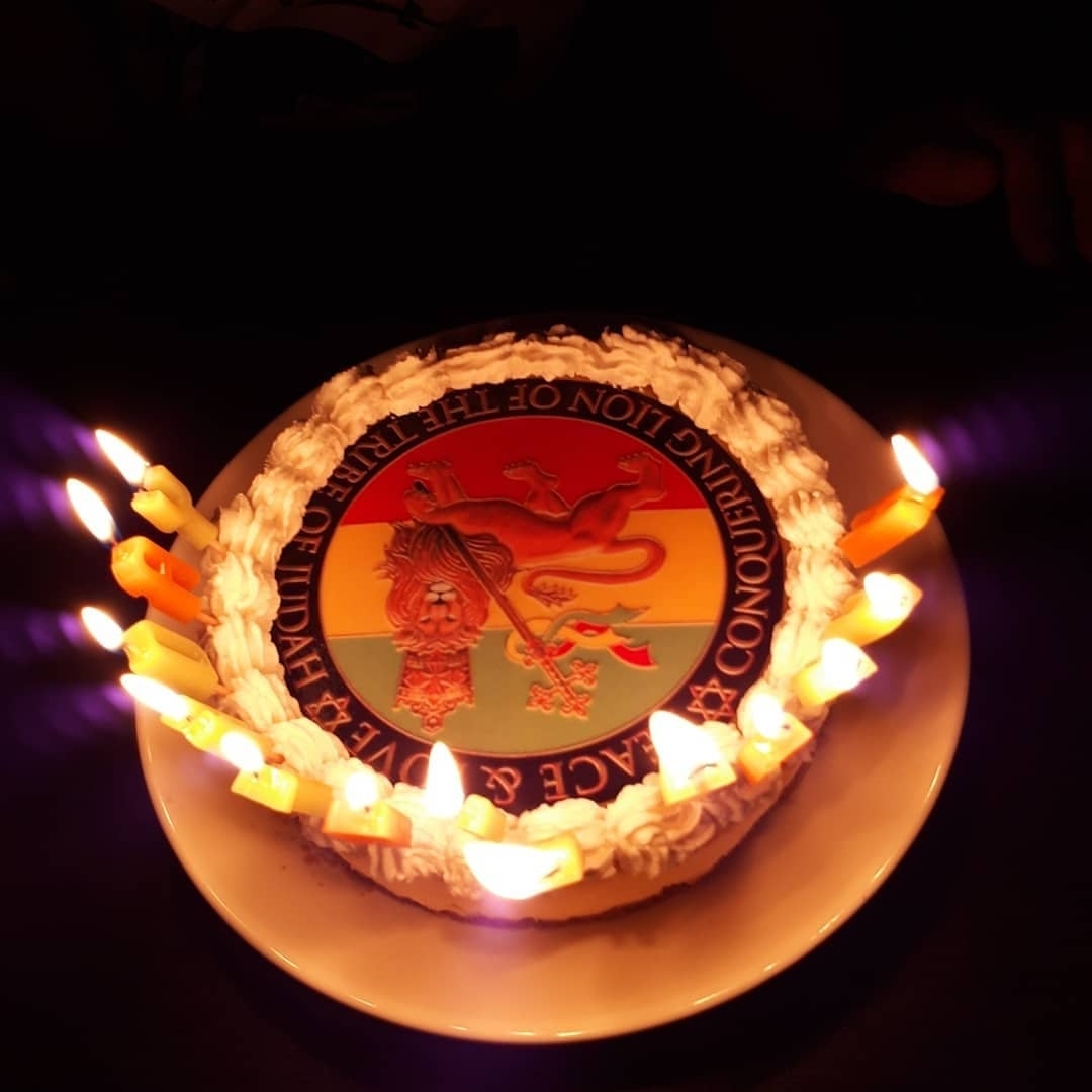Rasta Ba が投稿したフォト 夫の誕生日にベイクドチーズケーキを焼きました デコレーショ 19 06 24 19 48 Limia リミア