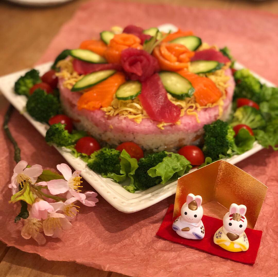 Mirinamuが投稿したフォト ひな祭りは 毎年ケーキ型のちらし寿司を作ります 子供達が大 19 03 04 21 31 25 Limia リミア