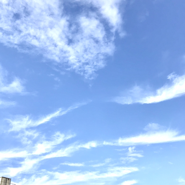 Hanae が投稿したフォト 晴れて 青空が見えると 空や 雲が好きなので 撮りたくなっ 10 18 10 48 21 Limia リミア