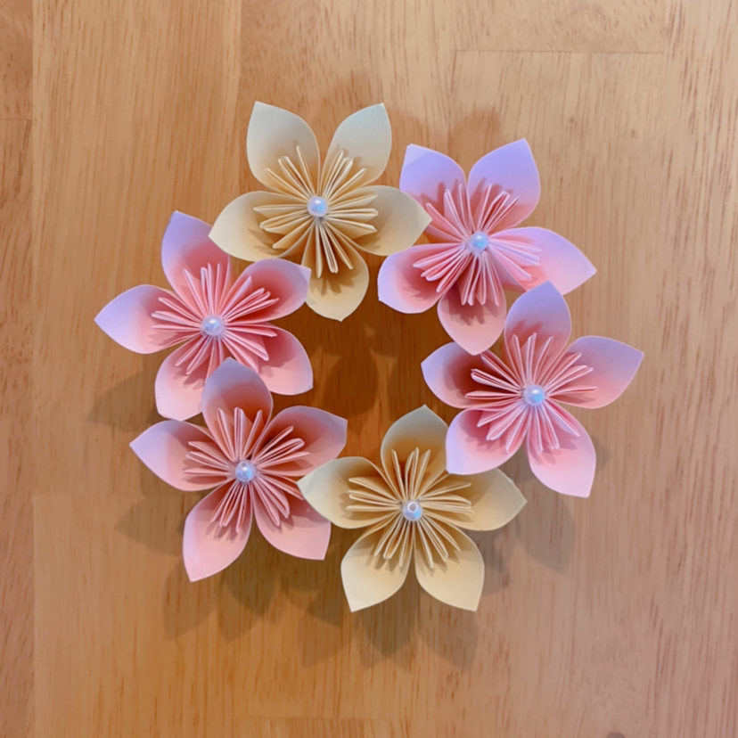 最も選択された お花 折り紙 花 リース 無料の折り紙画像