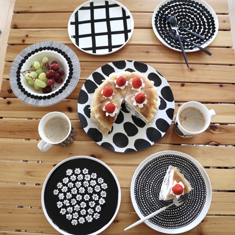 marimekko マリメッコ プレート4枚 Siirtolapuutarha-