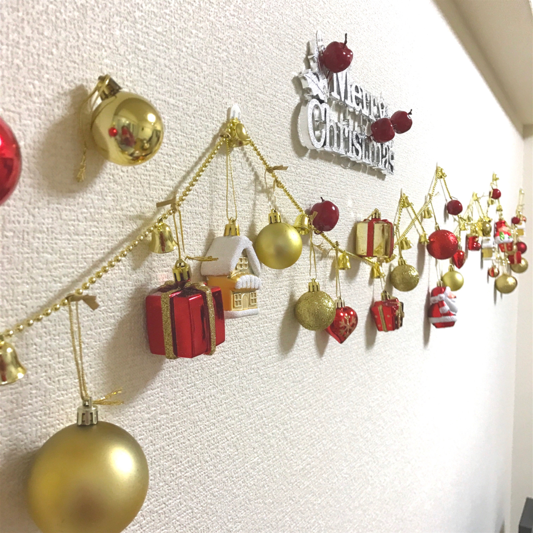 Koteteが投稿したフォト「ダイソーのクリスマスガーランドを、壁に貼り付けて、オーナメン…」 - 2017-12-25 22:05:23 |  LIMIA (リミア)