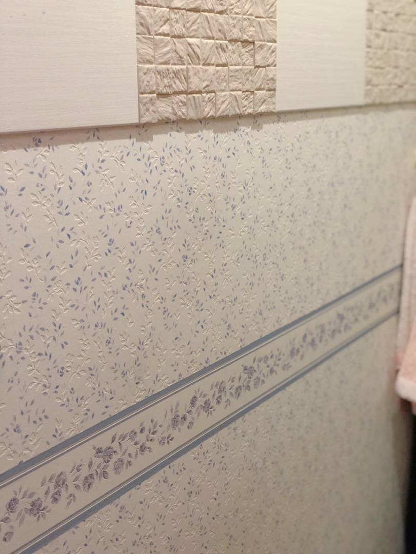 ちぃ が投稿したフォト トイレの壁紙 可愛すぎる小花柄の壁紙 リバティ柄 立体 19 06 19 23 52 09 Limia リミア