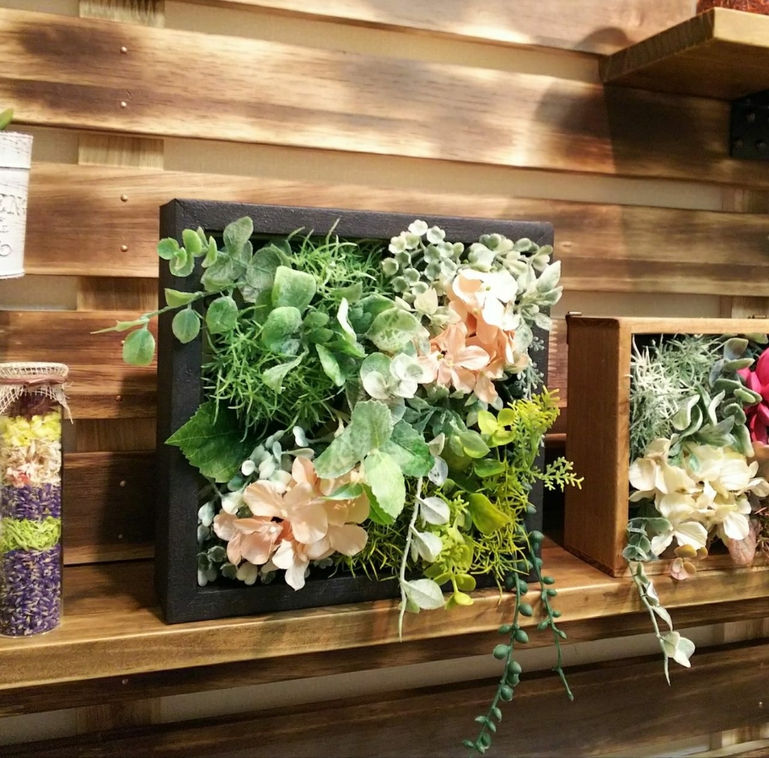 Kaoriが投稿したフォト セリアの造花とフェイクグリーンでフラワーボックスを グルー 18 12 05 23 57 18 Limia リミア