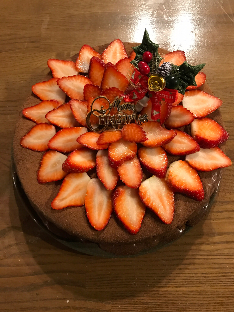 Saya553が投稿したフォト クリスマスケーキ 手作りです いちご盛りだくさん ﾟ 18 12 15 09 03 Limia リミア