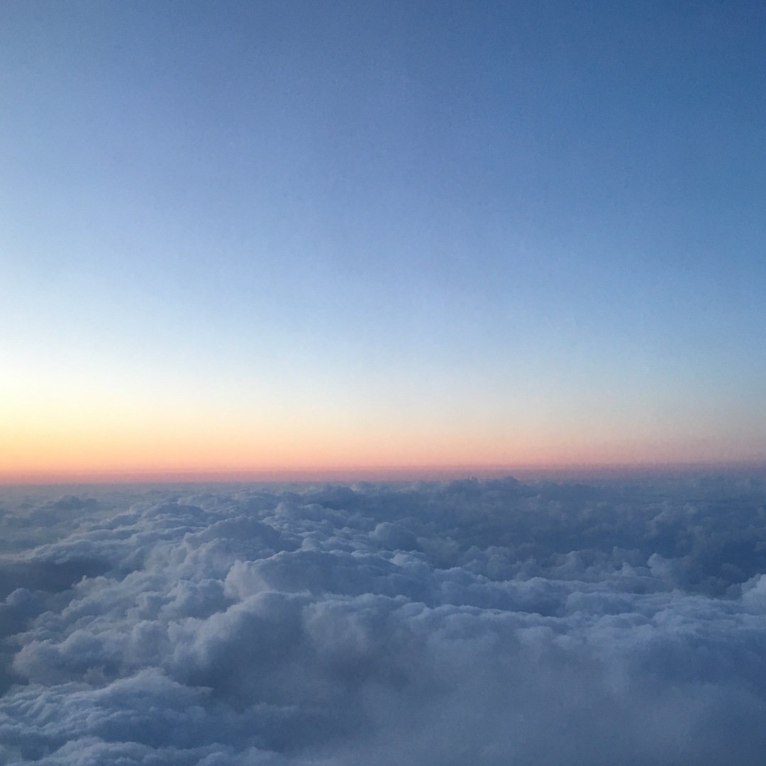 もろこしが投稿したフォト 空と雲のあいだ 綺麗だったのでなんとなく撮りました 19 05 28 13 26 03 Limia リミア