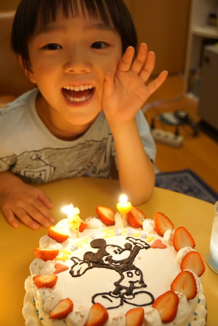 ユミが投稿したフォト 息子５歳の誕生日 ケーキはいつもママの手作り ミッキ 19 06 05 12 53 07 Limia リミア