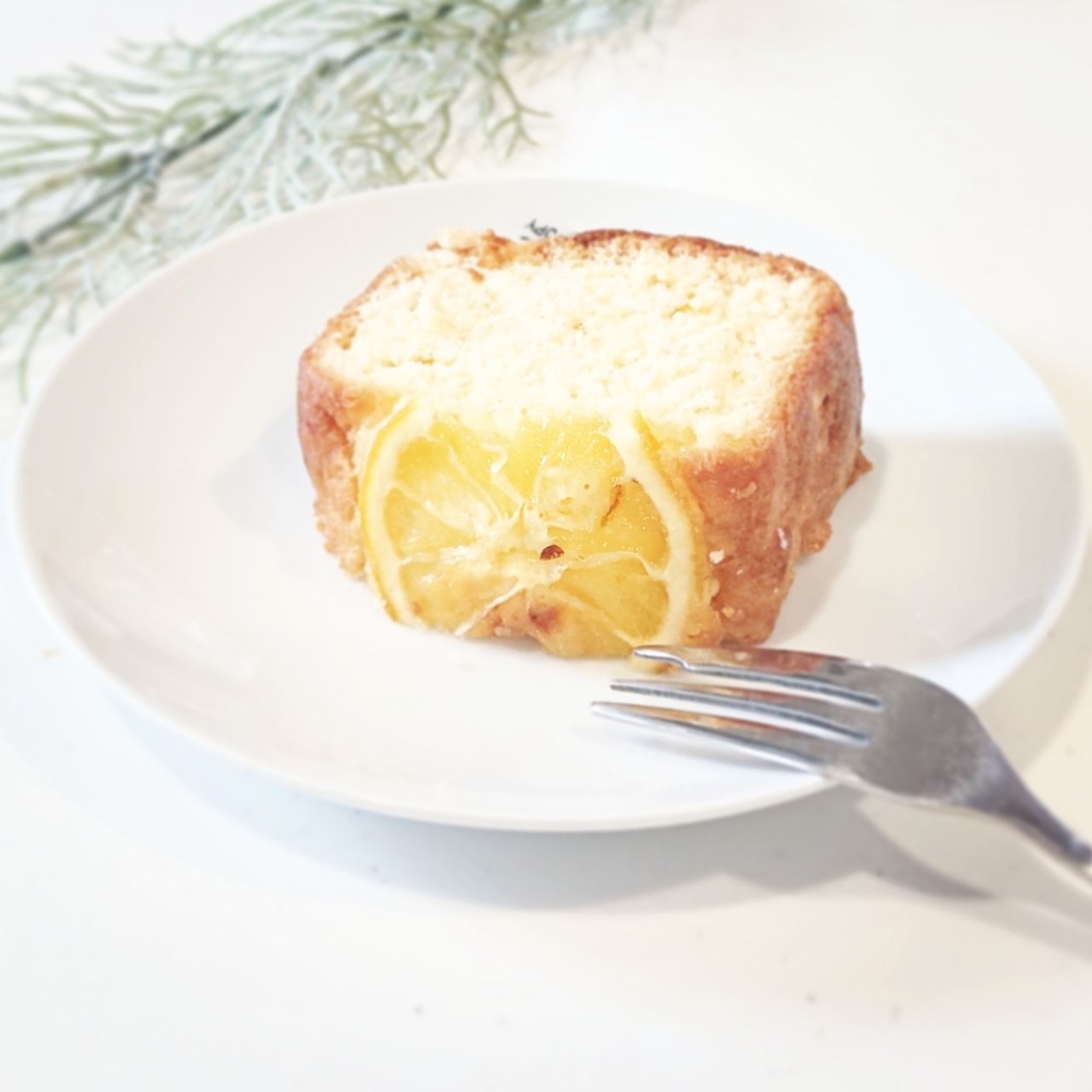 Aotomが投稿したフォト こんにちは 先日蜂蜜レモンの パウンドケーキを作りました 06 15 10 28 05 Limia リミア