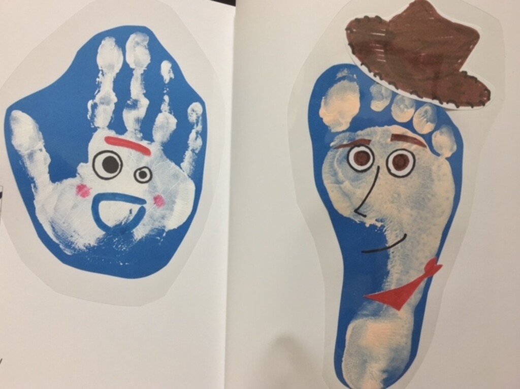 ぶらでびが投稿したフォト ４歳記念の手形アート 今回はウッディとフォーキーにしてみまし 02 11 00 14 53 Limia リミア