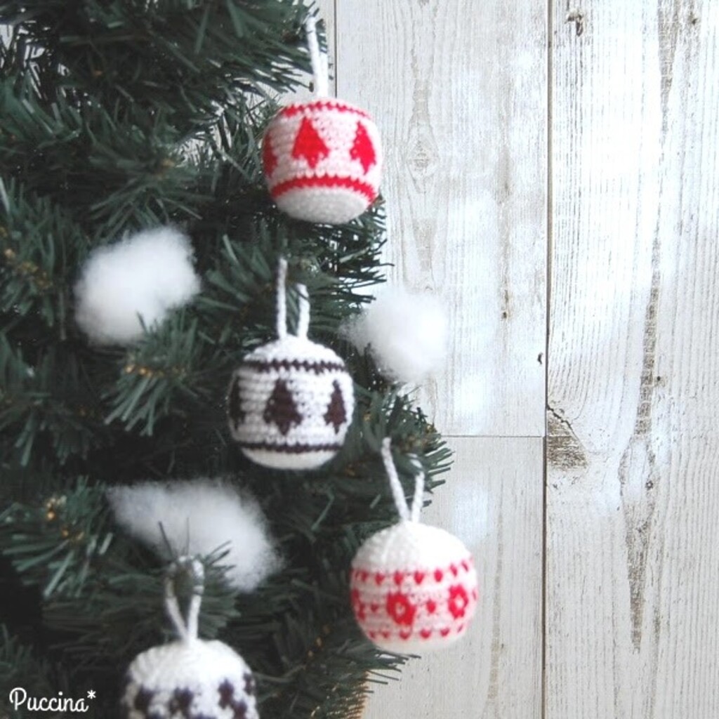 Puccina が投稿したフォト クリスマスボールをかぎ針で編みました 大きさは４ ５ｃｍ 19 12 18 15 56 19 Limia リミア