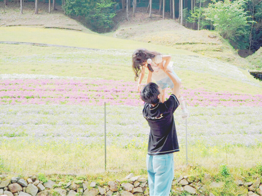 Mako Mが投稿したフォト ヤマサ蒲鉾の芝桜 を見に 息子一家とお出かけ とっても暑 19 05 04 16 05 41 Limia リミア