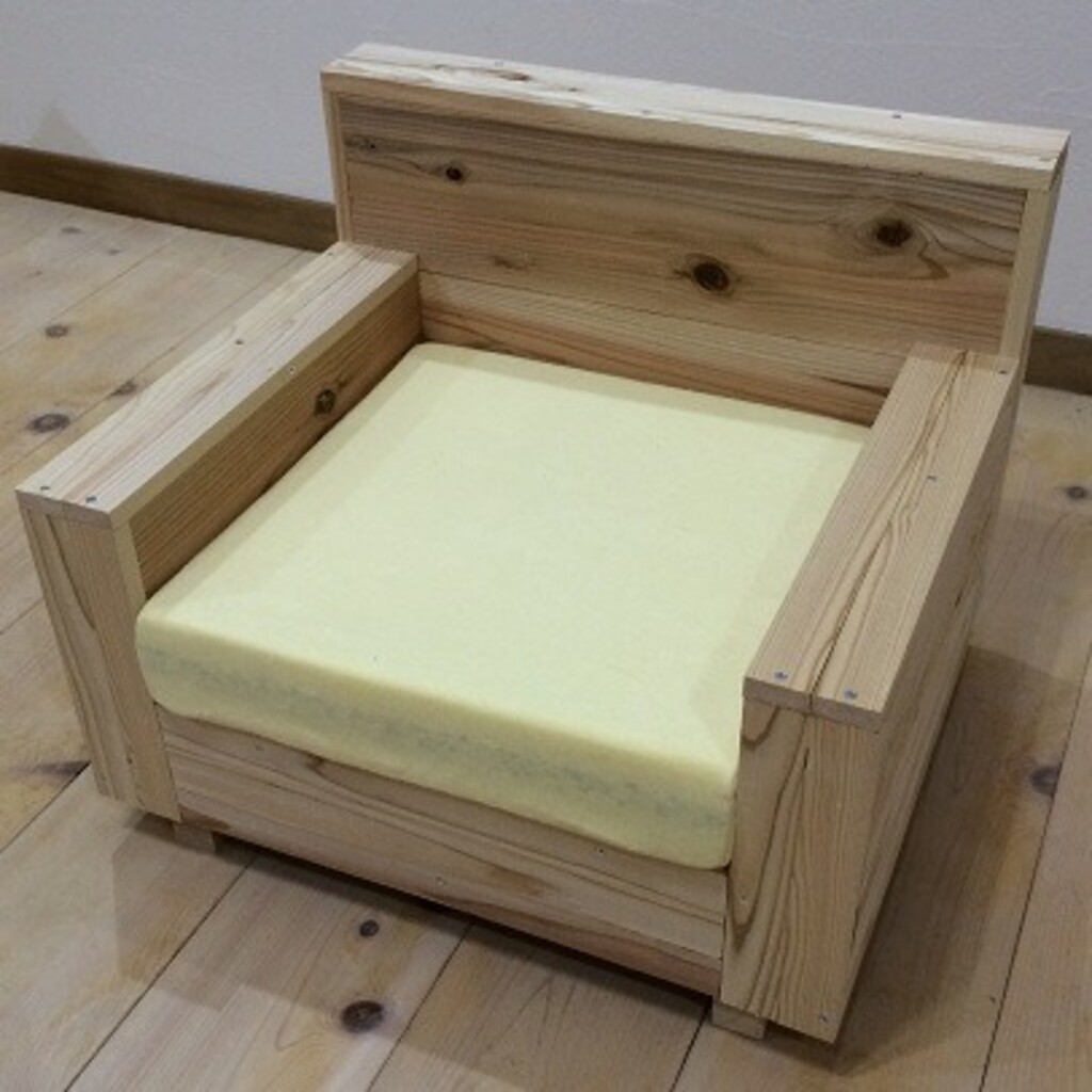 おしゃれな木製ローソファーの作り方 材料は安価なホームセンター Limia リミア