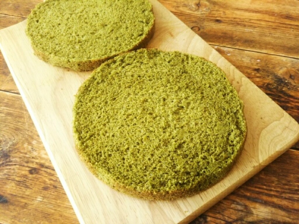 手作り和風スイーツの材料に 抹茶のスポンジケーキレシピ Limia リミア