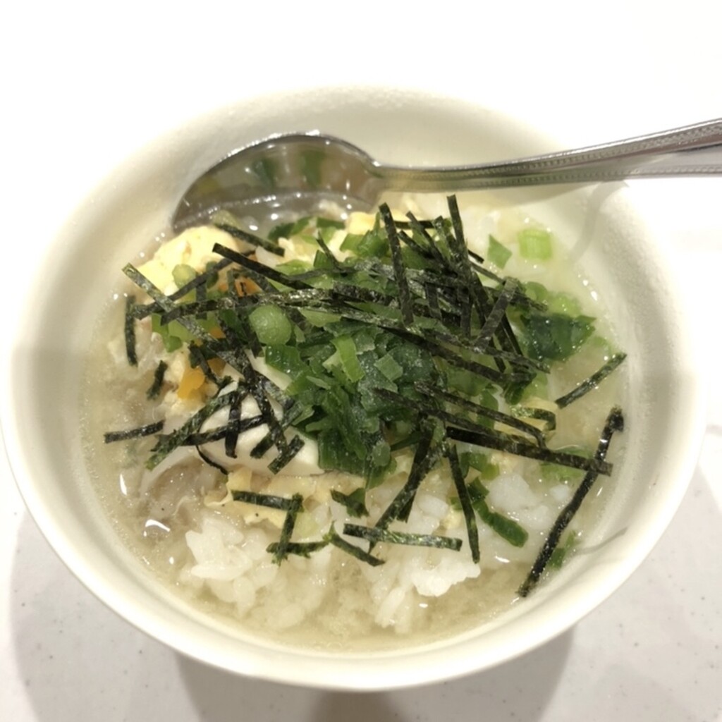 ほっぺたぷに子が投稿したフォト 昨日の水炊きで雑炊 美味しい 冬に食べたらもっと美味し 08 24 18 42 08 Limia リミア