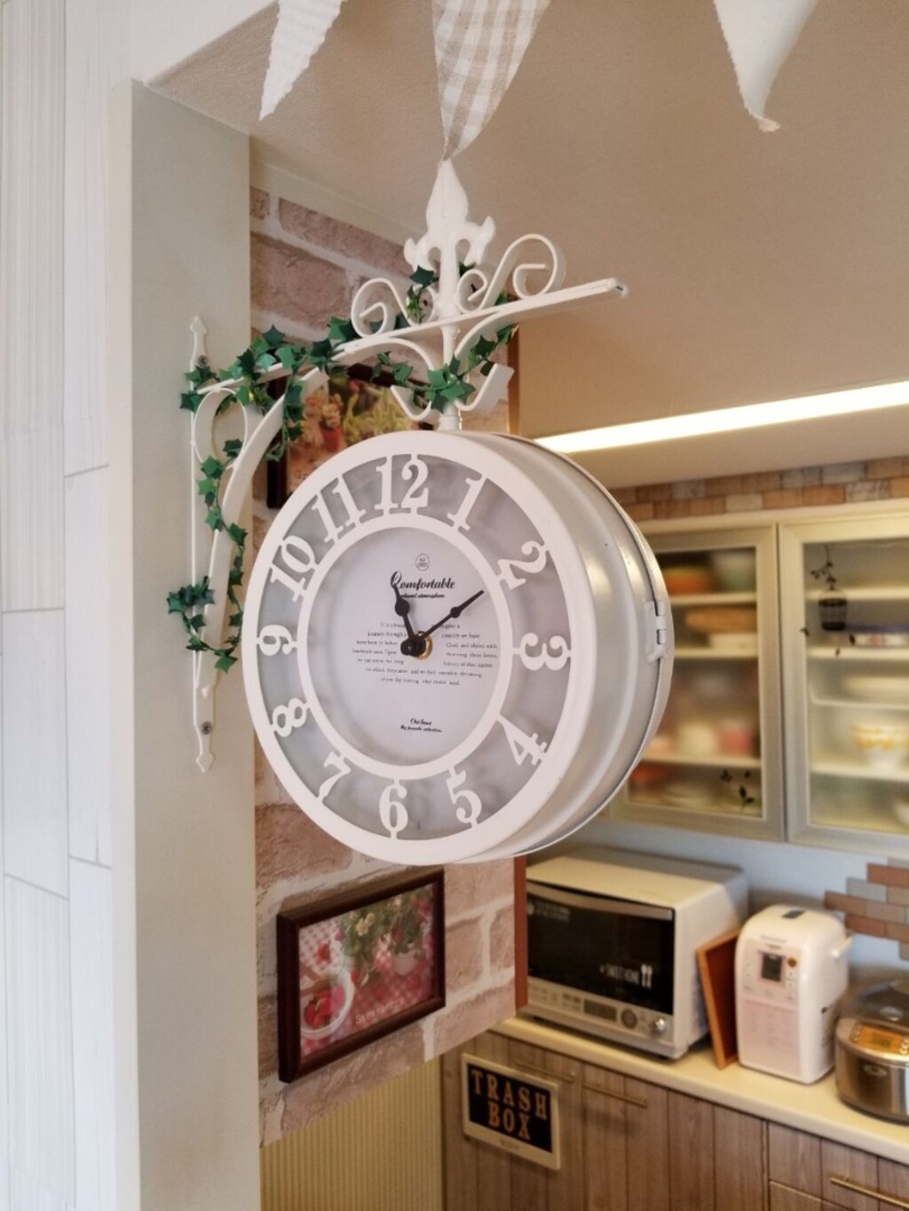 壁時計　掛け時計　アイアン　クロック　ウォール　壁掛け両面時計 カフェ　シャビー