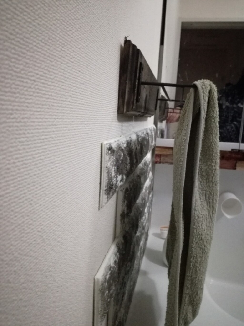 バスルームホルダー用タオルバー接着剤バスタオルラック壁掛けタオルハンガーバスルーム用