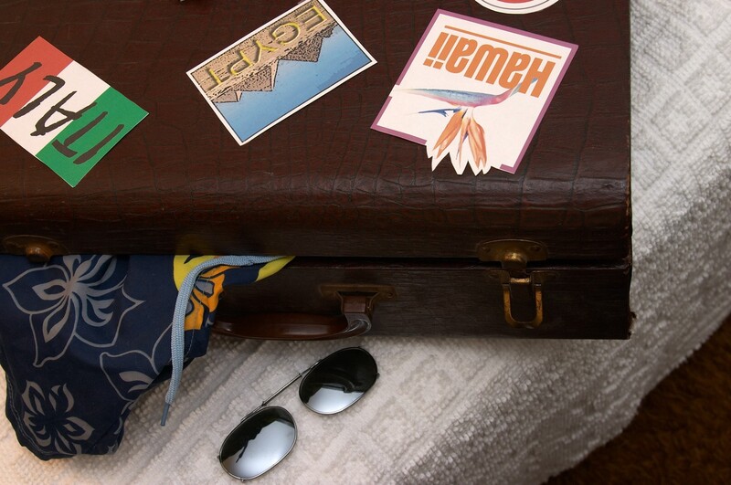 スーツケースに使える ステッカーの貼り方 おすすめのステッカー5選 Limia リミア