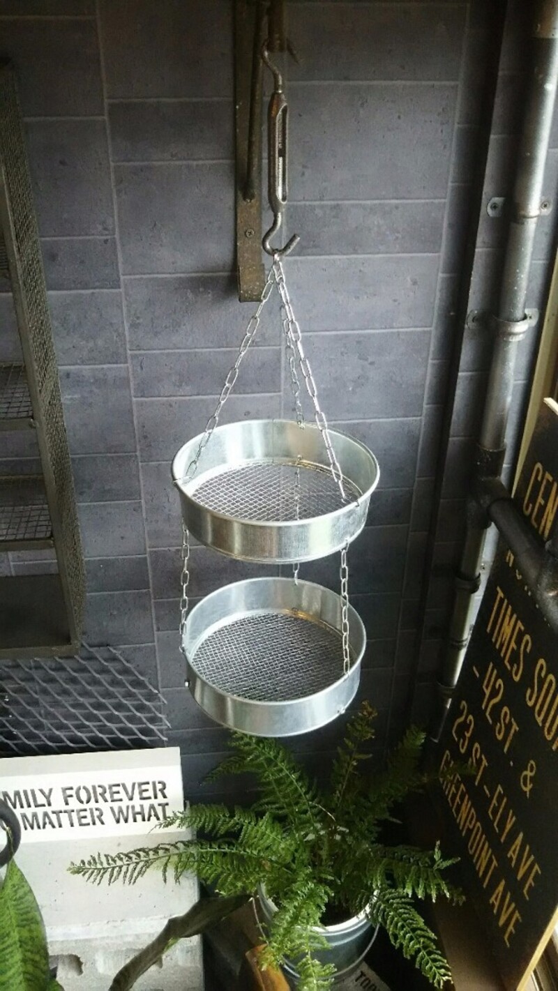 ダイソーの園芸用 土ふるいで２段吊りカゴを作ってみよう Limia リミア