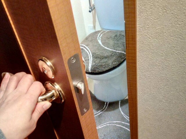 ヒヤッとを防ぐ トイレの寒さ対策とおすすめ暖房器具 Limia リミア