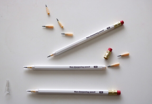 ロケット鉛筆おすすめ6選 懐かしの文房具が人気な理由は Limia リミア