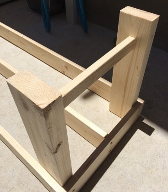 用途に合わせた木製ベンチの作り方 丈夫な固定型と軽量移動型 Limia リミア