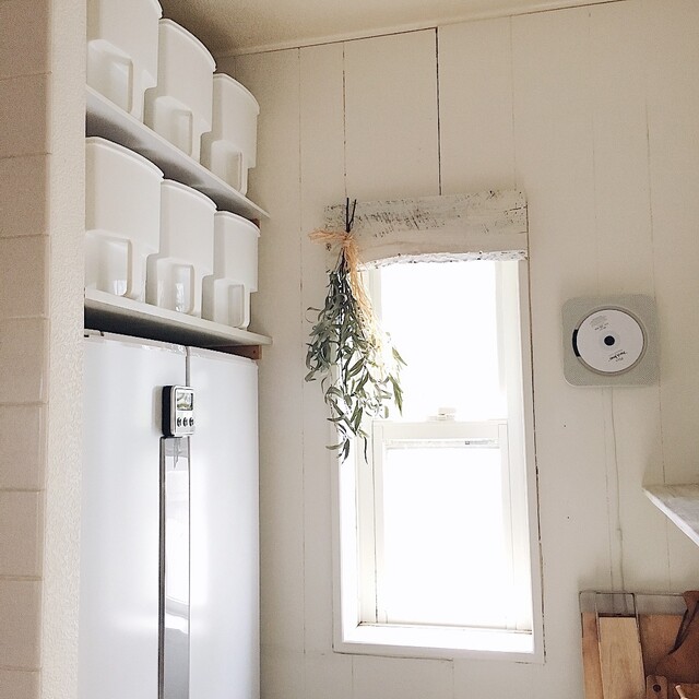 おすすめ冷蔵庫ラック 15選 収納家具で空間を有効活用しよう Limia リミア