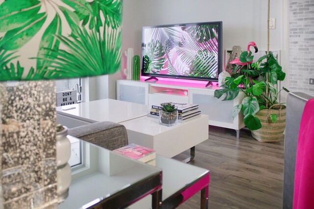 白いテレビボード10選 シンプルなものやモダンなデザインなどをご紹介 Limia リミア
