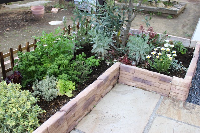 初心者でも自慢の庭が作れる おしゃれなガーデニングdiyアイデア7選 Limia リミア