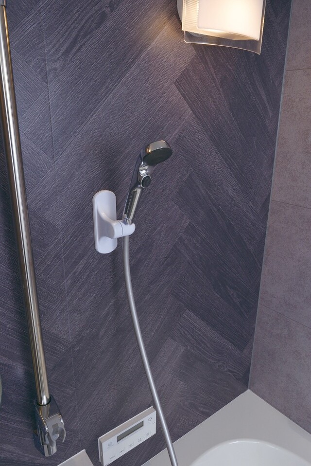 バスタイムのイライラを解消 自由自在に使えるシャワーアクセサリーで理想のバスルームにアップデート Limia リミア
