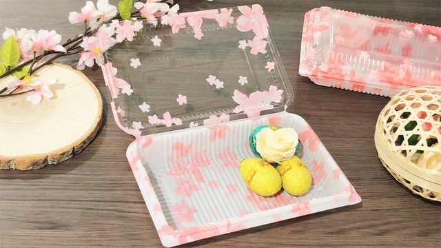 セリア お花見のときに大活躍 かわいい桜柄グッズ Limia リミア