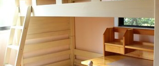 Diy子供部屋のリフォーム 2段ベッドを子供が憧れるロフトベッドにリメイク Limia リミア