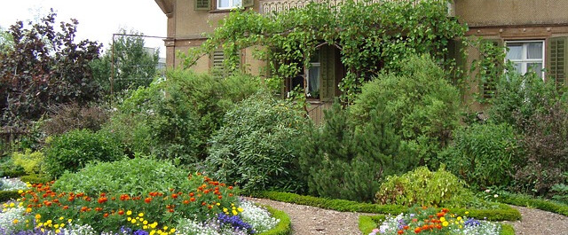 庭 ガーデンをお安くリフォーム 実際にかかる費用 相場の目安はどれくらい Limia リミア