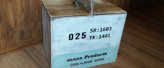 使い勝手抜群で大容量の裁縫箱をdiy ダイソーのトレーで小物の整理もバッチリ Limia リミア
