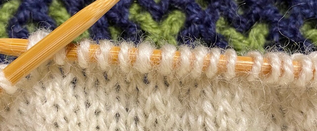 編み物する方必見 裏技で糸始末を超らく にしてしまう方法 Limia リミア