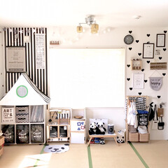 建売住宅/こどものいる暮らし/100均DIY/100均リメイク/リビングの一角/畳コーナー/... 通常時のキッズスペースインテリアです。
…