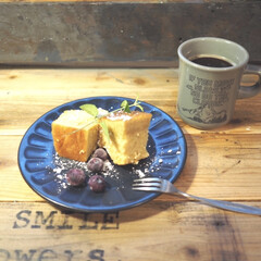 マグカップ キントー KINTO スローコーヒースタイル マグ 400ml グレー Slow Coffee Style | キントー(マグカップ)を使ったクチコミ「ある日のおうちカフェ。
いただきもののパ…」(1枚目)