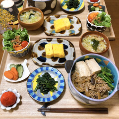 和食/丼/おうちごはん/ふたりごはん/おうちカフェ/セリア/... 肉豆腐の残りでどんぶり。
だし巻き卵は久…(1枚目)