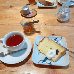 紅茶ゼリー/シフォンケーキ/カフェ/デザート/ランチ/lunch ママ友ちゃんと行ったlunchのデザート…(1枚目)