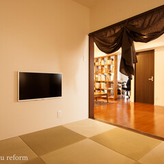和室/畳/和モダン リビング隣の和室は正方形の畳を市松模様に…(1枚目)