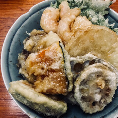 天丼/おうちごはん/フード/グルメ 天ぷらが食べたくなり、
天丼を作りました…(1枚目)