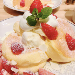 ヒルナンデス/いちご/パンケーキ/フリッパーズ/フォロー大歓迎/おでかけ/... この間ヒルナンデスでも紹介されていた、パ…