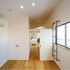 ロフト/キッチン/デザイン/設計事務所/設計/子供部屋/... ■haus-bent■
2階にある個室と…(1枚目)