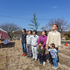 家/新築一戸建て/新築/記念撮影/地鎮祭/設計/... 昨日、午前中は地鎮祭でした。
事前工事に…