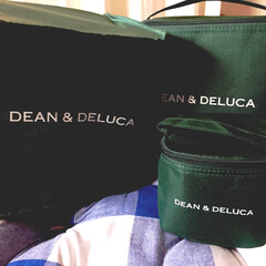 保冷バッグ/付録/8月号/GLOW/DEAN &amp;DELUCA 今年も 買っちゃいました。
DEAN &amp;…(1枚目)