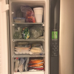 ハインツ 皮付きポテト カントリースタイル (300g)×24個 冷凍食品(野菜惣菜、料理)を使ったクチコミ「わが家の冷凍庫は、冷蔵庫みたいにドアを開…」(1枚目)