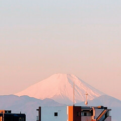 風景/富士山 🌴🌺⛱🌼🐠🌴💓

☀️🌱朝日が反射した
…(1枚目)