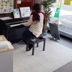 楽器/ピアノ/フリーピアノ/標茶/北海道/平田家具店/... ひらた家具店の店内には誰でも自由に弾ける…(1枚目)