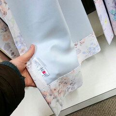 ひらた家具店/平田家具店/インテリア/カーテン/タグ/四隅/... これはカーテンの端っこをめくって、裏面を…